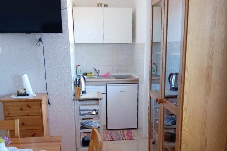 Apartments And Rooms By The Sea Martinscica, Cres - 23980 Ngoại thất bức ảnh