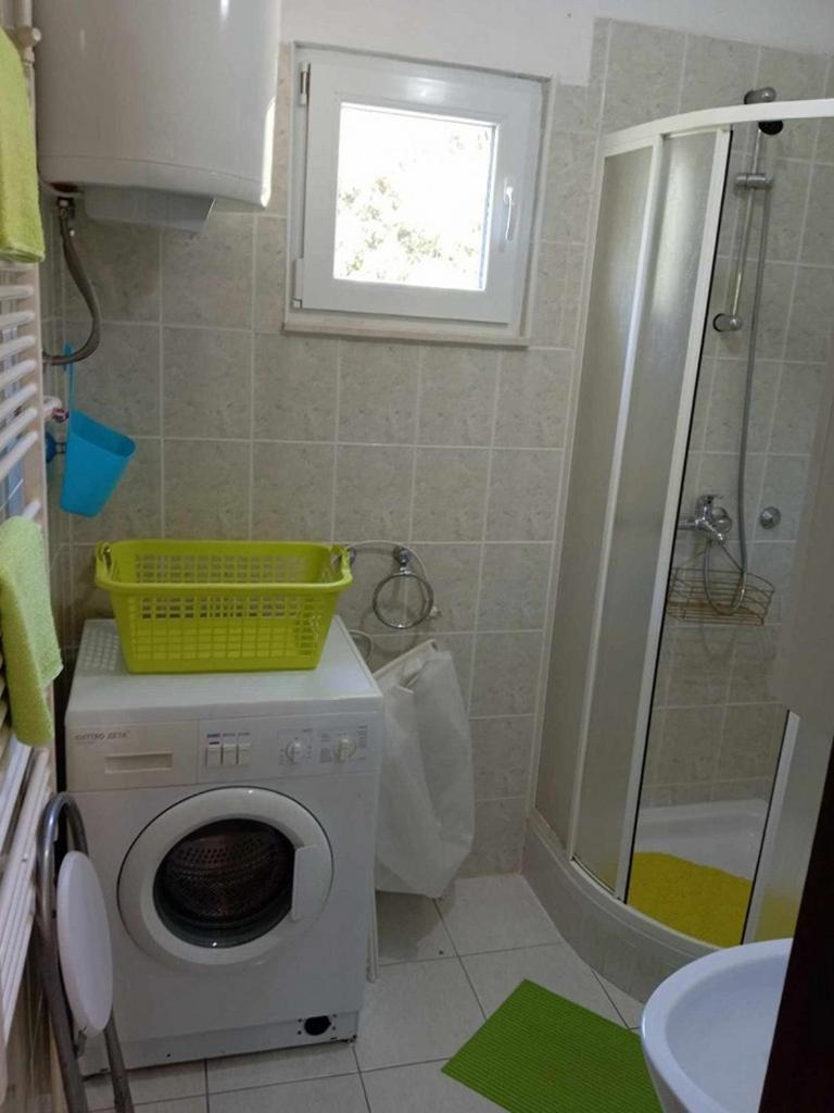 Apartments And Rooms By The Sea Martinscica, Cres - 23980 Ngoại thất bức ảnh